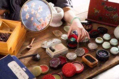 從古(gu)至(zhi)今(jin) 女(nv)性與(yu)美(mei)妝(zhuang)飾品(pin)的永恒(heng)情緣(yuan)